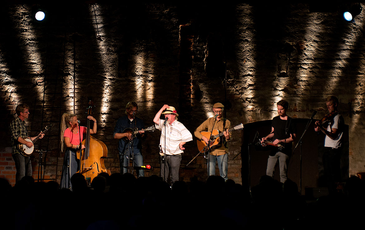 Pelle Lindström och Downhill Bluegrass Band Smedjan Stjärnsund